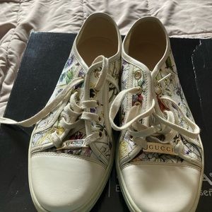 Gucci shoes very good zise 39